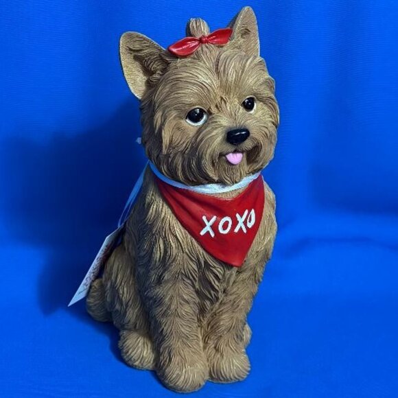 NEW ~ NWT YORKIE ~ YORKSHIRE TERRIER LOVE KISSES & HUGS GORGEOUS STATUE / FIGURE - Picture 9 of 16
